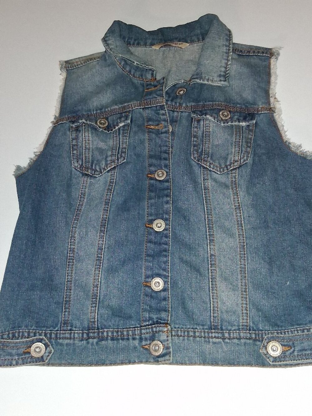 Size Large Sleeveless Highway Jeans Cropped Denim Vest Jacket